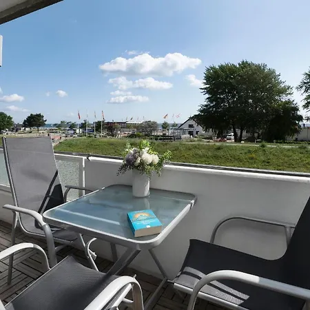 Haus Vier Jahreszeiten Captains Koje Apartment *